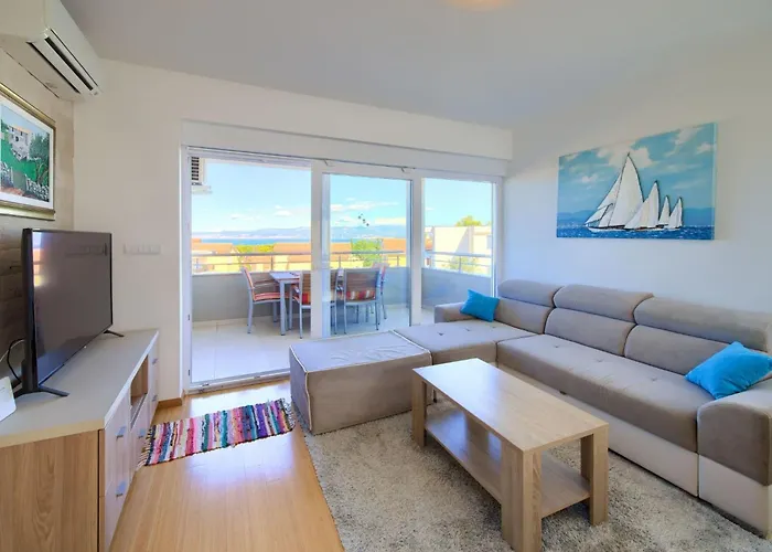 Nadica 2 Mit Balkon By Interhome *