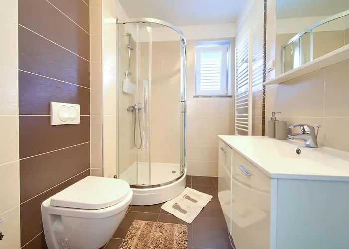 Nadica 2 Mit Balkon By Interhome Vantacici